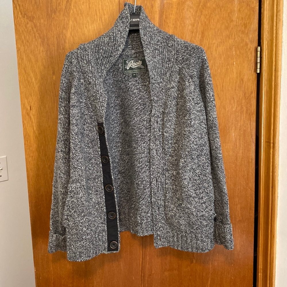 Men’s Roots Button-Up Sweater